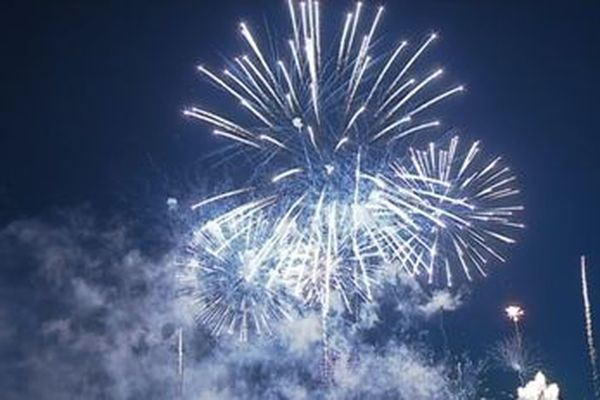 Le feu d'artifice de Bourges pour la Saint Sylvestre revient après 10 ans d'absence