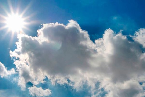 Les nuages gagnent du terrain de dimanche.