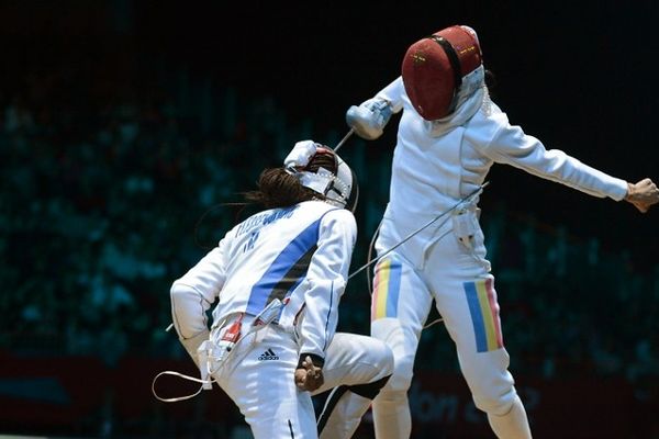 Battue en 1/8e de finale des Jeux Olympiques de Londres 2012, Laura Flessel fait ses adieux à l'escrime.