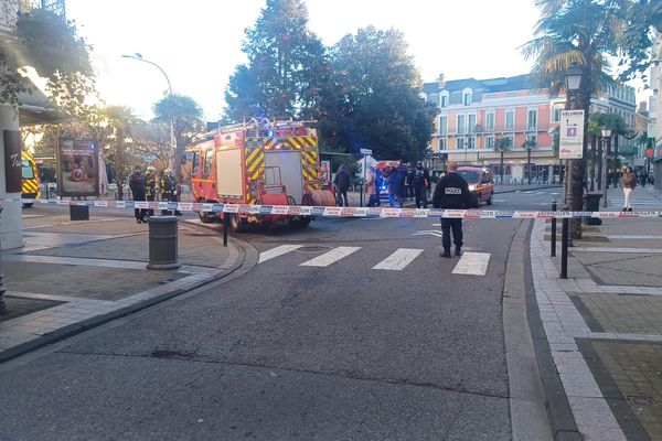 Le personnel de la mairie de Tarbres a été évacué ce mercredi 27 décembre au matin à la suite d'une alerte à la bombe. Un périmètre de sécurité est mis en place.