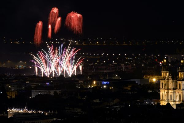 Pour le feu d'artifice du 14 juillet, la capacité d'accueil de la place Stanislas sera limitée à 20.000 personnes.