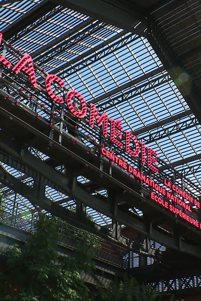 Après plusieurs années d'inoccupation, l'ancien bâtiment industriel a été transformé en théâtre.