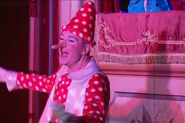  Marcello du circo di Pinocchio en étape à Limoges