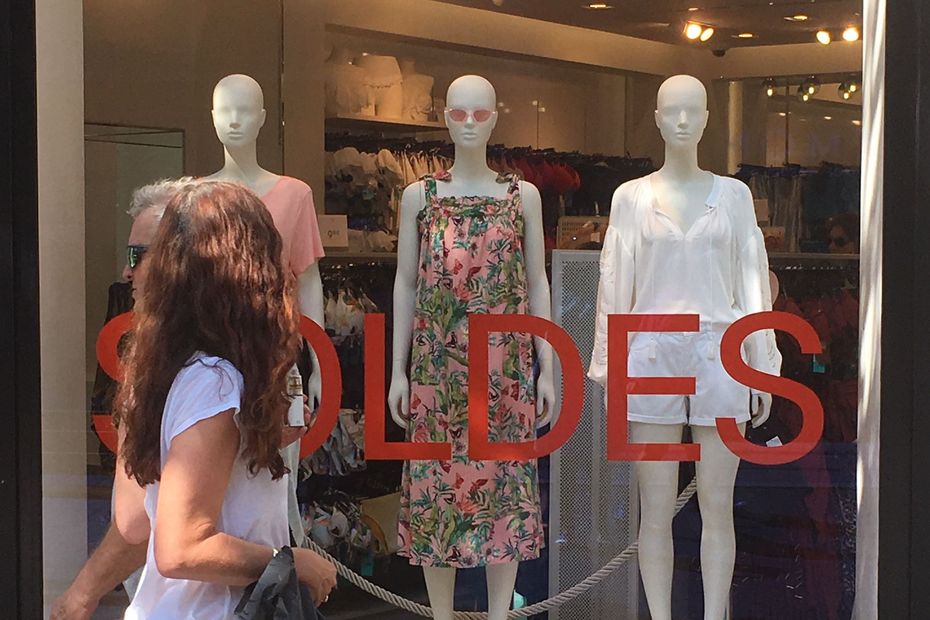 Summer Sales Results in Chartres: Mixed Reactions and Calls for Calendar Modifications