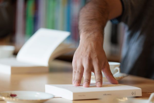 Des détenus ont echangé sur la sélection du Goncourt des détenus 2024. Un débat organisé à la Biblothèque nationale de France.