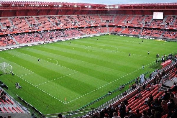 Le Stade du Hainaut, le 13 août 2011