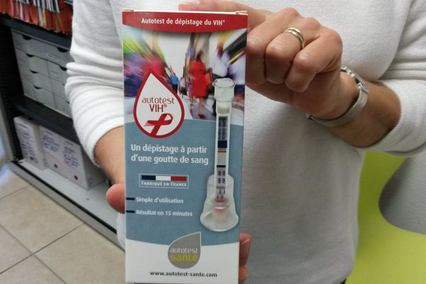 Un kit d'autodépistage du sida mis en vente dans les pharmacies en