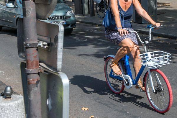 Le service de location de vélos électriques Oribiky s'arrête à Paris.