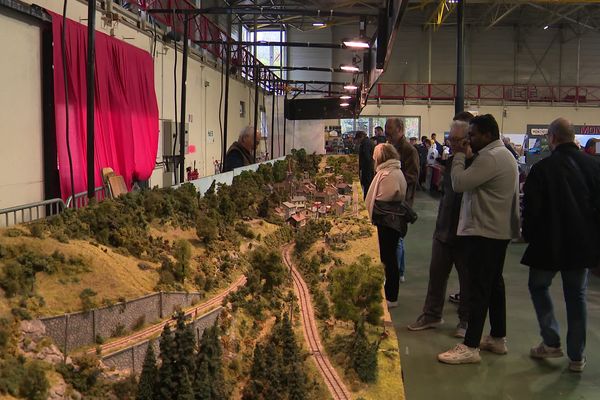 Première édition du salon du train miniature à Bourges les 11 et 12 novembre 2023.