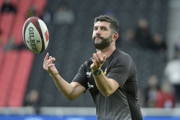 Grégory Patat entraîneur des avants quitte le Stade Rochelais