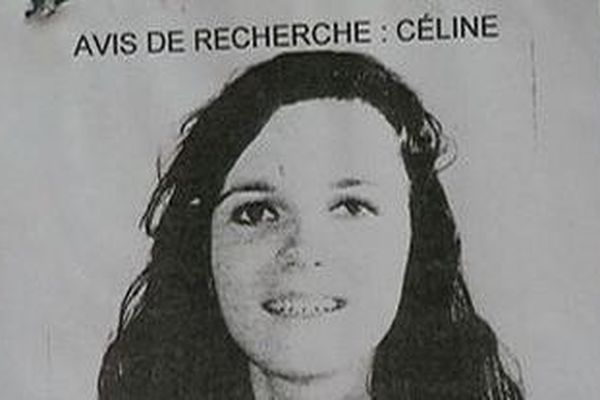 Le corps de Céline a été retrouvé au pied d'une falaise à Saint-Malo. Selon les expertises, elle aurait été victime d'une agressions sexuelle avant sa mort. 