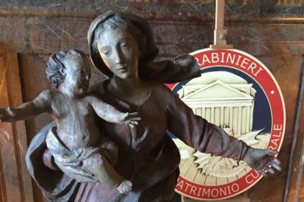 La vierge de la charité, volée en 1979 à Chambéry