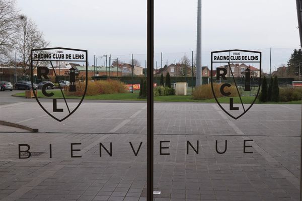 Le RC Lens créé sa section féminine de football.