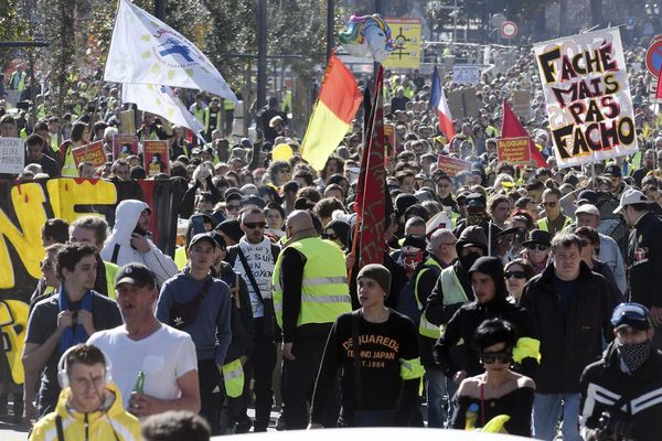 Le samedi 23 février 2019, ils étaient encore des milliers de Gilets Jaunes à battre le pavé des rues toulousaines.  