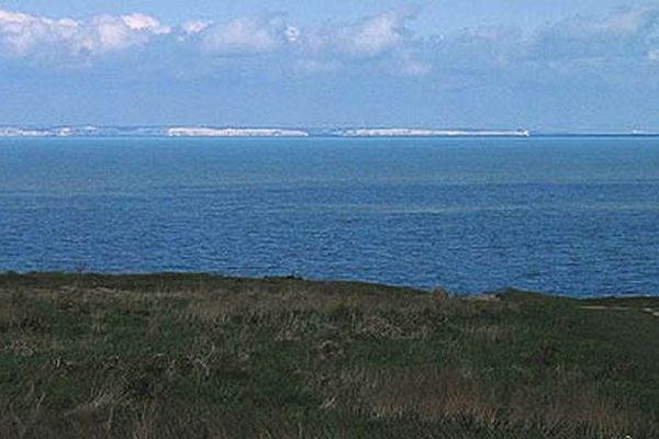 Douvres et la Manche vus de France