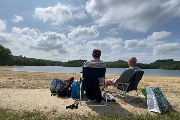 Les habitués du lac de Saint-Pardoux se moquent de ce label, mais le directeur du lac ne rejette pas l'idée de candidater pour attirer une nouvelle clientèle.