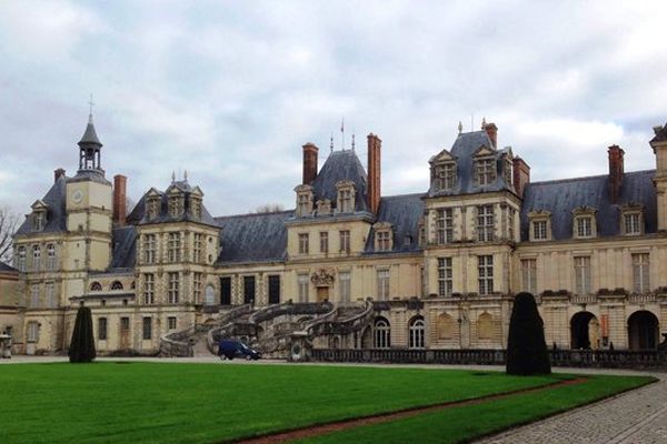 Découvrez le château de Fontainebleau dans Histoire de se balader dimanche à 12h55