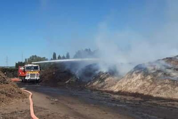 Un incendie s'est déclaré dans la déchetterie de Nîmes