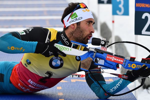 Le Norvégien Johannes Boe, déjà dominateur vendredi sur le sprint, a écrasé samedi la poursuite d'Anterselva et repoussé Martin Fourcade, 2e de cette épreuve comptant pour la Coupe du monde de biathlon, à plus d'une minute.