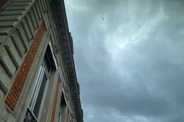 Le ciel encore plombé de Lille