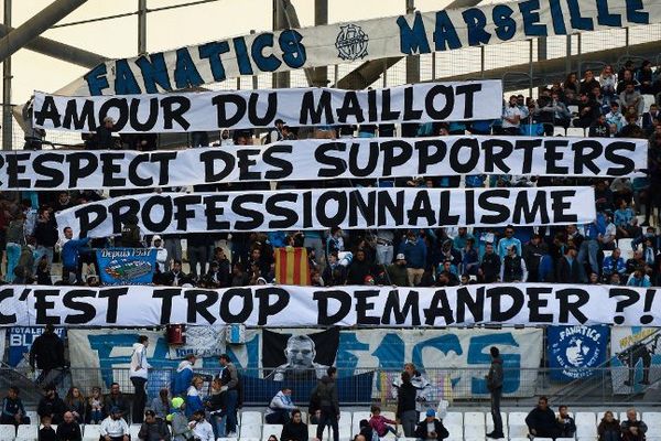 Des banderolles de supporters marseillais ce dimanche 5 novembre 2017