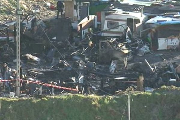 Une fillette est décédée dans l'incendie d'un camp à Bobigny.