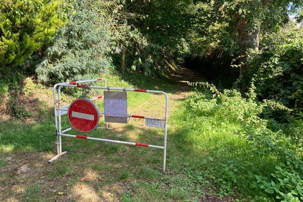 Le chemin de randonnée de Pleudihen-sur-Rance a été fermé.