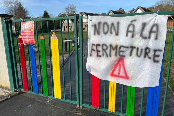 Le village de Morienval se mobilise contre une fermeture de classe.