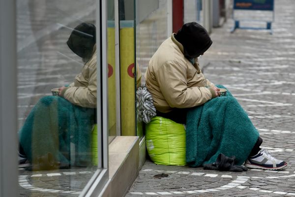 Une étude inter-associative2, menée avec deux laboratoires de recherche (Ofce et Lab’Urba), a révélé en juin 2020 des résultats qui viennent confirmer l’existence d’un phénomène de discrimination économique dans l’accès au logement social des ménages à faibles ressources.