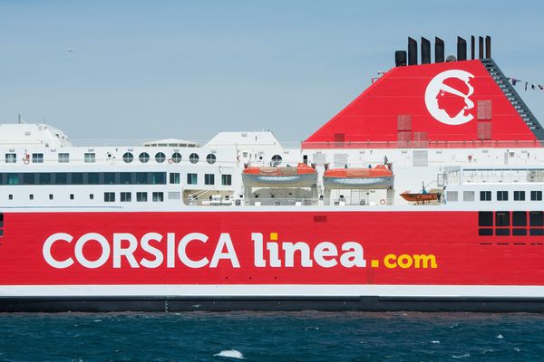 Un des navires de la Corsica Linea.