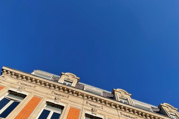 Comme hier, au fil des heures, le ciel des HDF devrait être bien dégagé