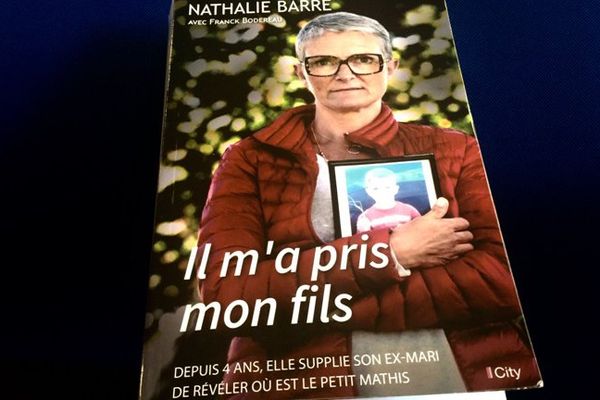 Avec le livre écrit avec Franck Bodreau, Nathalie Barré veut tourner la page du procès de son ex-mari.