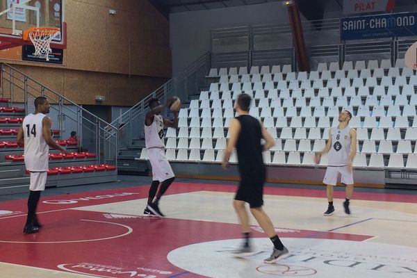 Dernier entraînement pour Saint-Chamond avant le derby