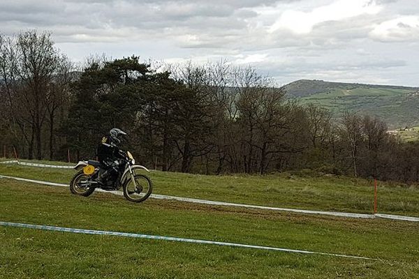 L'Ardoisienne, rendez-vous des fans d'Enduro se tient ces 29 et 30 avril 2017 à Ardes-sur-Couze (Puy-de-Dôme). 