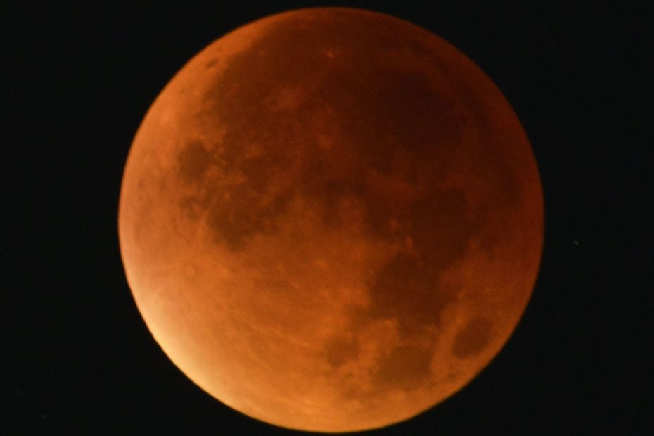 Une « lune de sang » à admirer dans le ciel le 27 juillet