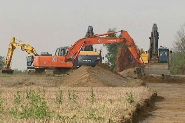 Plus rien ne semble désormais pouvoir ralentir les travaux.