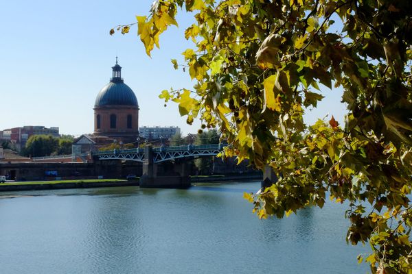 Ce mercredi 19 octobre, des chaleurs exceptionnelles susceptibles de battre les records précédemment enregistrés sont attendues sur la région Occitanie.