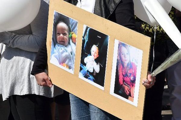 Les portraits des trois jeunes victimes tuées par leur père.