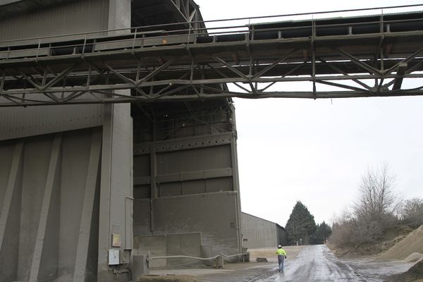 La cimenterie de Gargenville, qui doit être alimentée en calcaire par le projet d’extension (illustration).