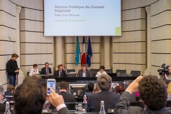 Une séance du conseil régional Poitou-Charentes à Poitiers.