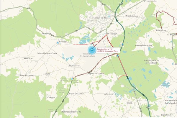 En milieu d'après-midi, ce samedi 18 septembre, le trafic restait fortement perturbé aux abords de la Base aérienne 116 et de Luxeuil-les-bains