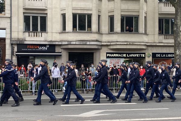 14 Juillet Ce N Est Pas Paris Mais C Est Un Beau Spectacle Au Coeur Du Defile Militaire De Lille