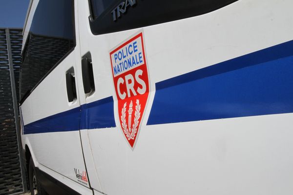 Les cinq membres de la CRS 36 étaient poursuivis pour "violences aggravées" et "atteinte arbitraire à la liberté individuelle"