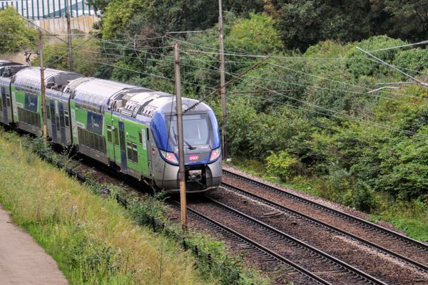 L'accident a eu lieu dans le quartier Beau Marais, à Calais, sur la ligne de TER Dunkerque-Calais, jeudi 4 novembre 2021.