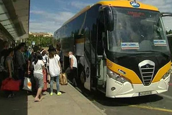 Bus au départ de Montpellier en direction de Barcelone. Août 2015.