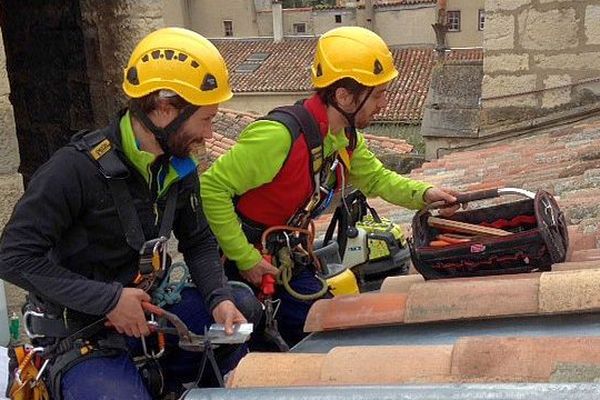 Limoux (Aude) - Vincent et Maxime, 2 ex-Pilpa ont créé leur entreprise après leur licenciement - avril 2015.