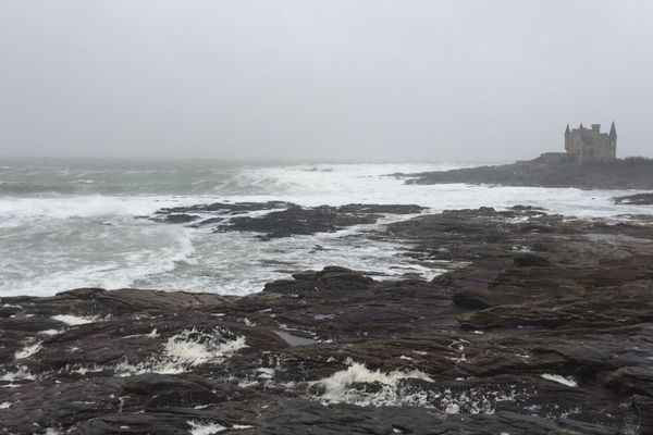 La tempête Brendan à Quiberon ce mardi 14 janvier