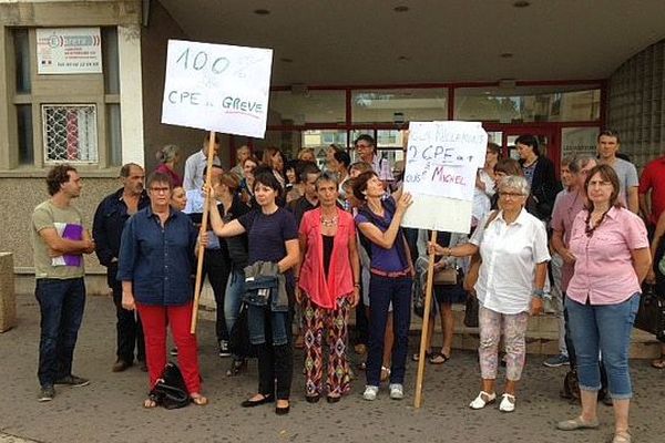 Narbonne (Aude) - grève des CPE au lycée Louise Michel - septembre 2015.