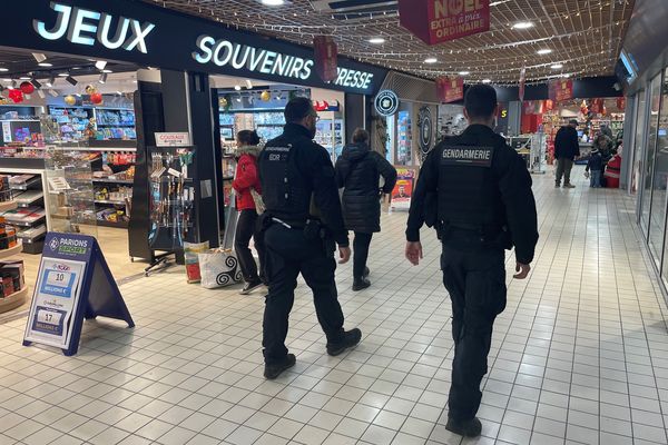 Pour cette fin d’année 2022, la police et la gendarmerie nationale mettent en place des dispositifs de prévention pour prévenir d’éventuels faits délictueux et rassurer la population.