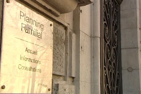 Les centres de Planning familial de l'Isère ont sont de nouveau ouverts. Ils ont adapté leurs horaires et leur organisation aux contraintes sanitaire.